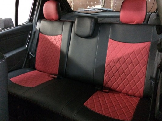 Авточехлы на Renault Sandero Stepway Авточехлы на Renault Sandero Stepway